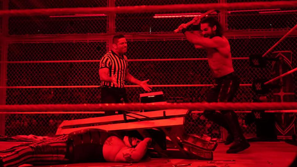 WWE Hell In A Cell 2019 Results: Fans Chant 'AEW,' 'Refunds' For Fiend Vs. Seth  Rollins Main Event