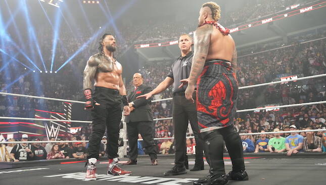 WWE-Raw-Roman-Reigns-vs-Solo-Sikoa-645×366